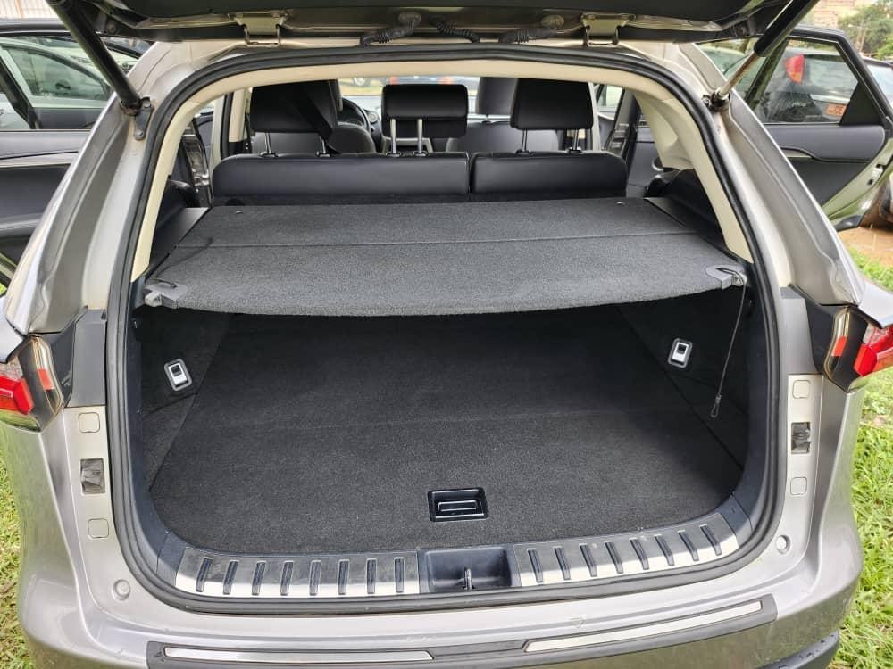 : Lexus NX300 – Luxe, Puissance & Confort Absolu ! a vendre Découvrez cette Lexus NX300 (année 2015) en excellent état