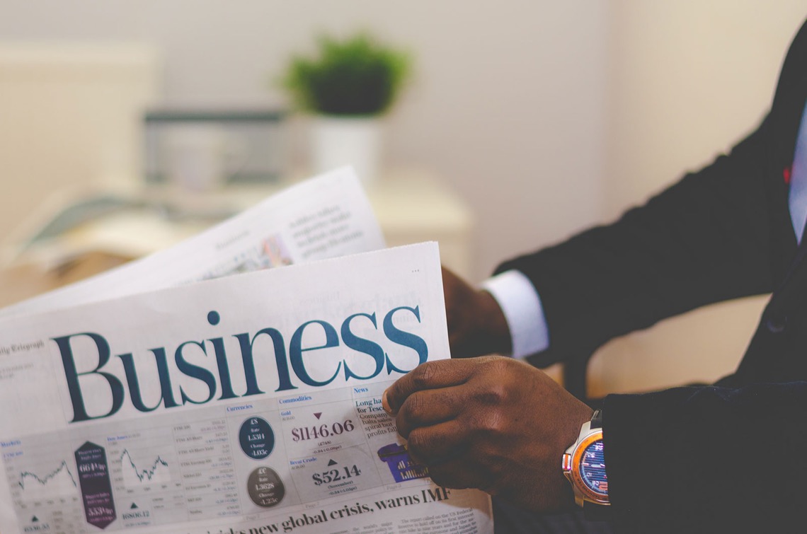 How big data analytics help hotels gain customers' loyalty